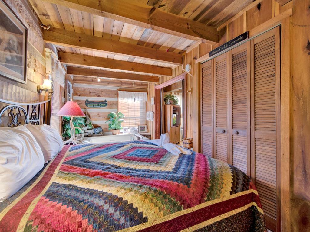 Fox Den Villa Gatlinburg Exterior photo